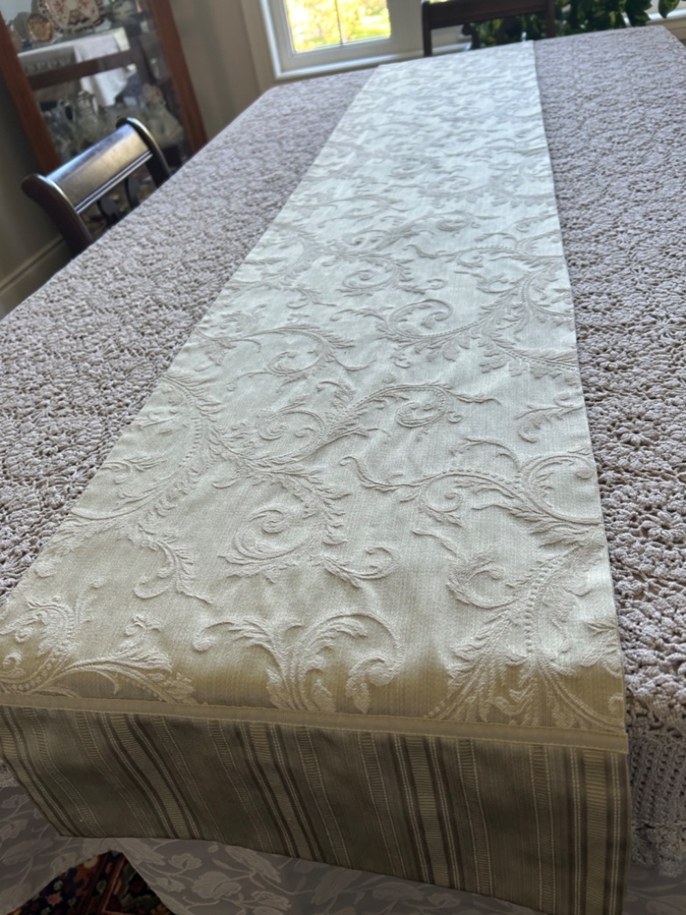 Damask Reversible Table Runner - Picture 2 of 7